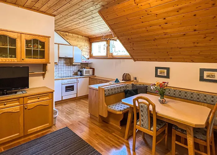 Am Haus Spitzer 코이차흐 암 제